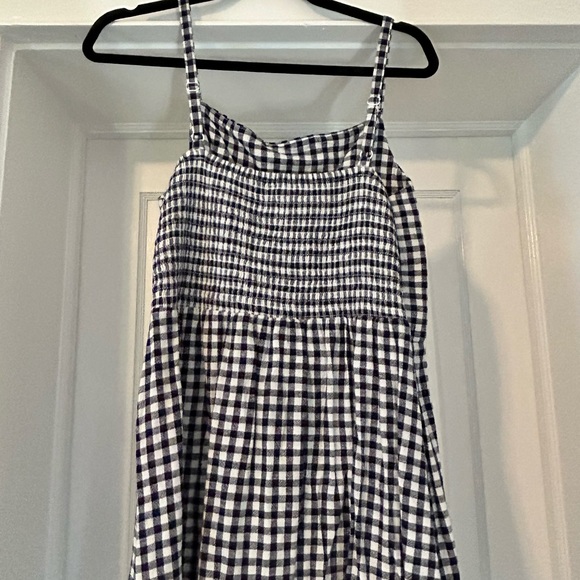 Old Navy size L checkered dress - Picture 2 of 4